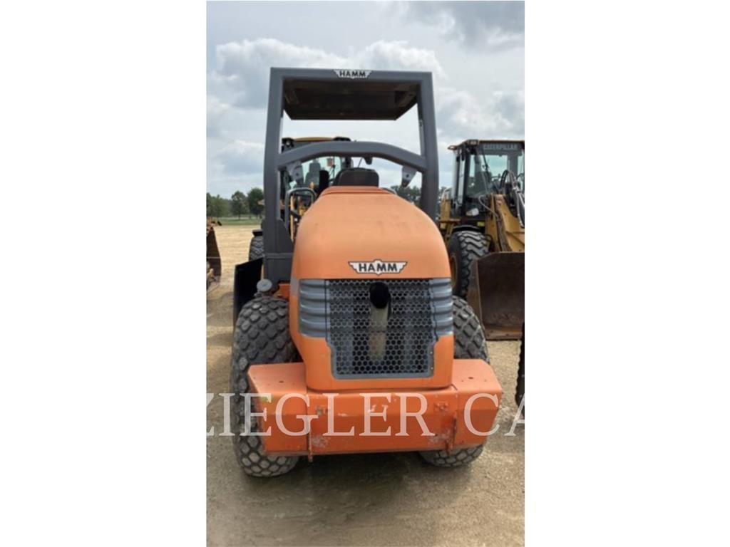 Hamm 3307 SMOOTH Soil compactors