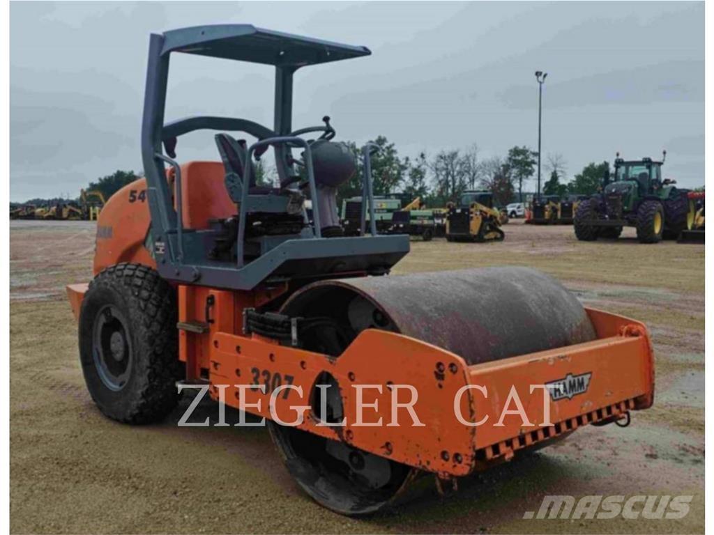 Hamm 3307 SMOOTH Soil compactors