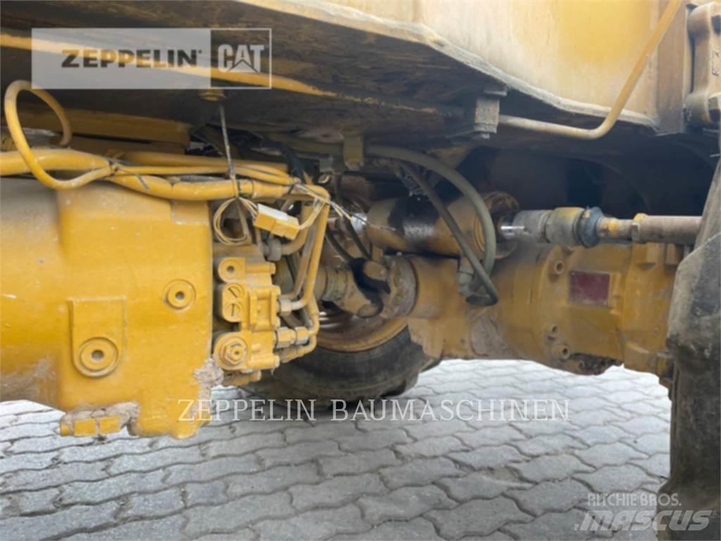 Hydrema M1220 Wheeled excavators