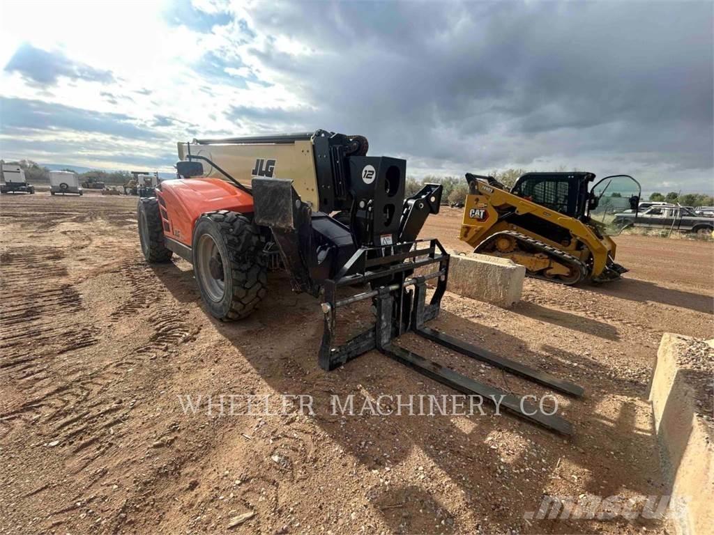 JLG 1255 Telescopic handlers