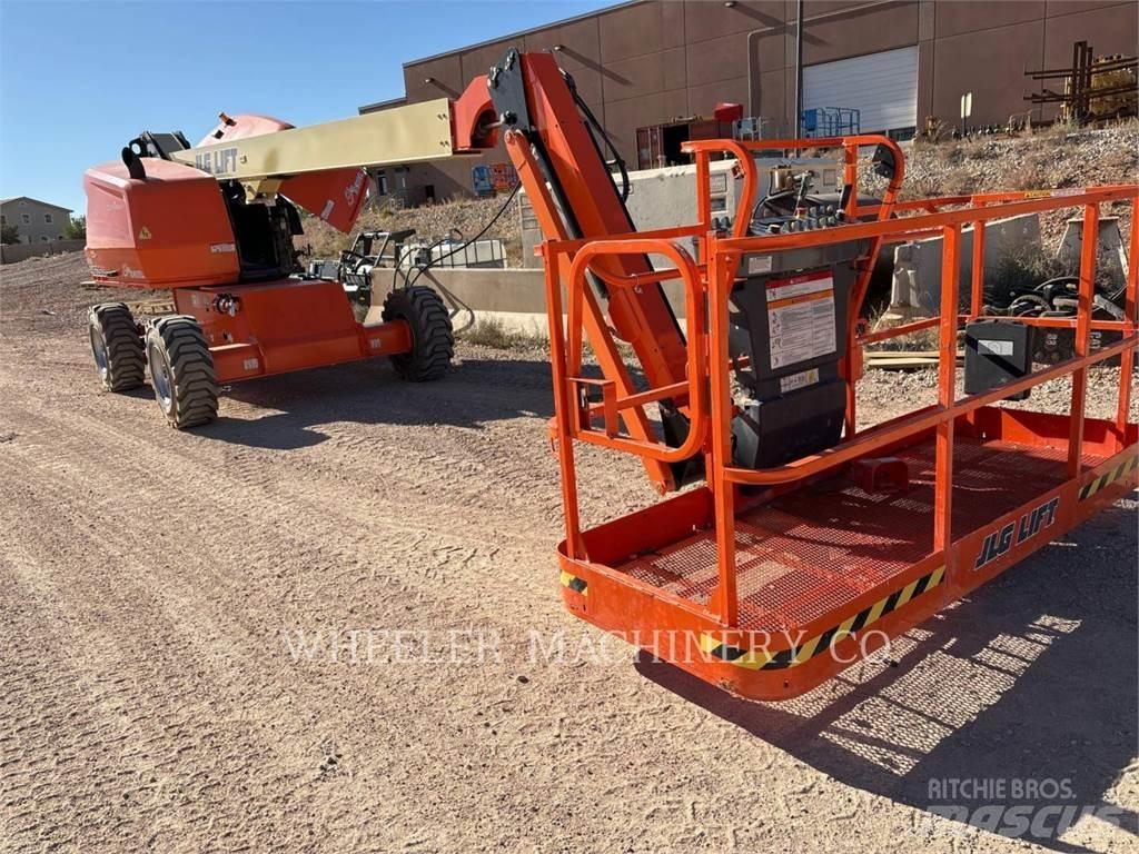 JLG 460SJ SP Articulated boom lifts