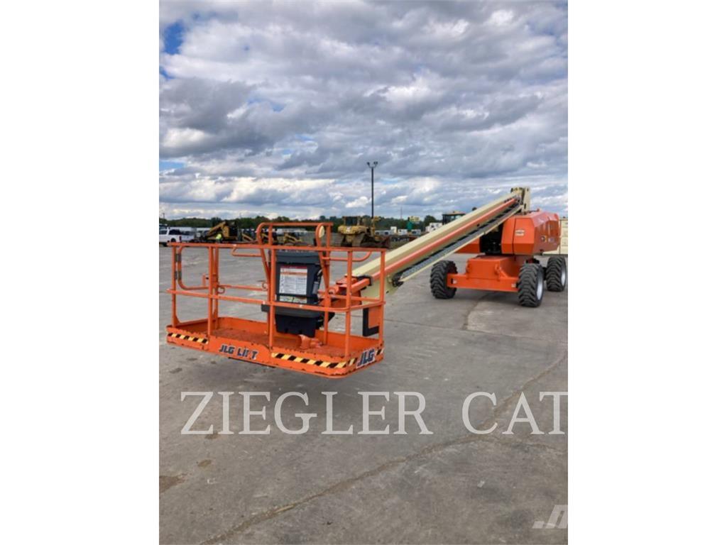 JLG 800S Articulated boom lifts