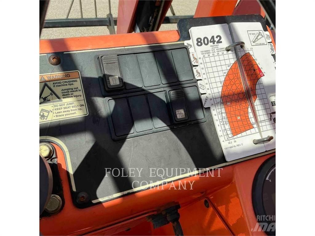 JLG 8042 Telescopic handlers