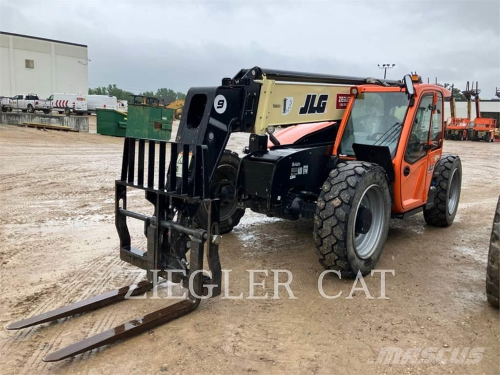 JLG 943 Telescopic handlers
