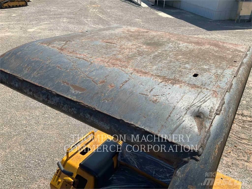 John Deere 450CC Crawler dozers