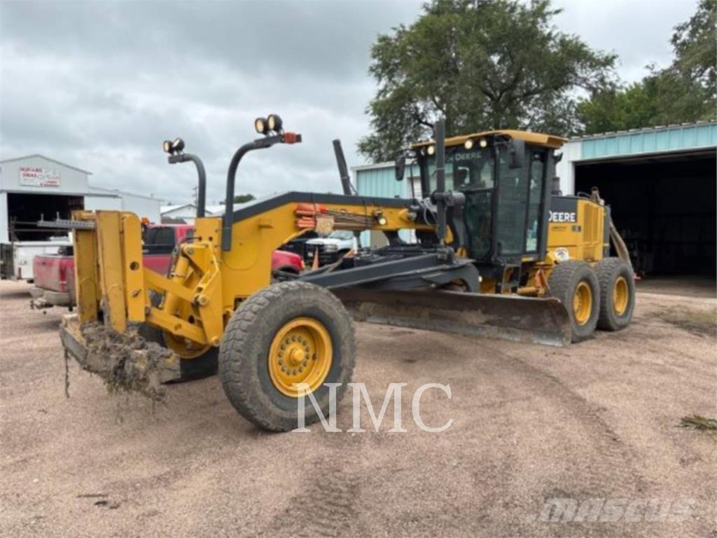 John Deere 770G Graders