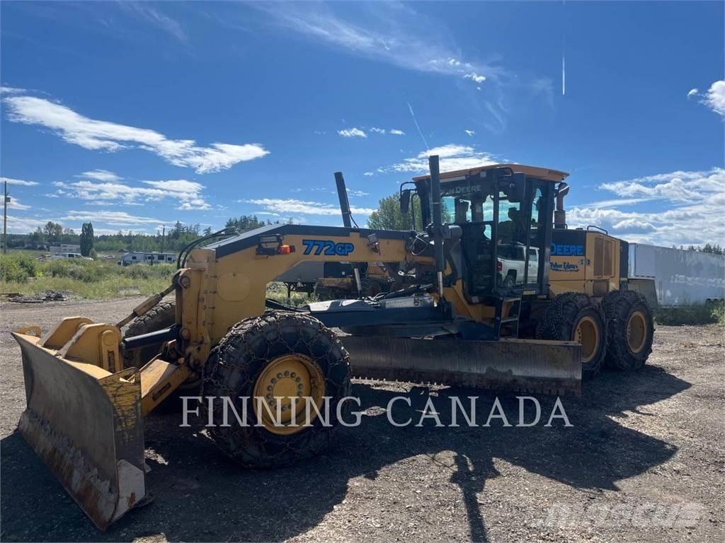 John Deere 772G Graders