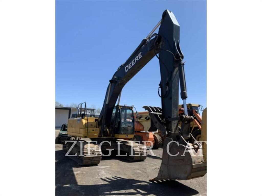 John Deere & CO. 250GLC Crawler excavators