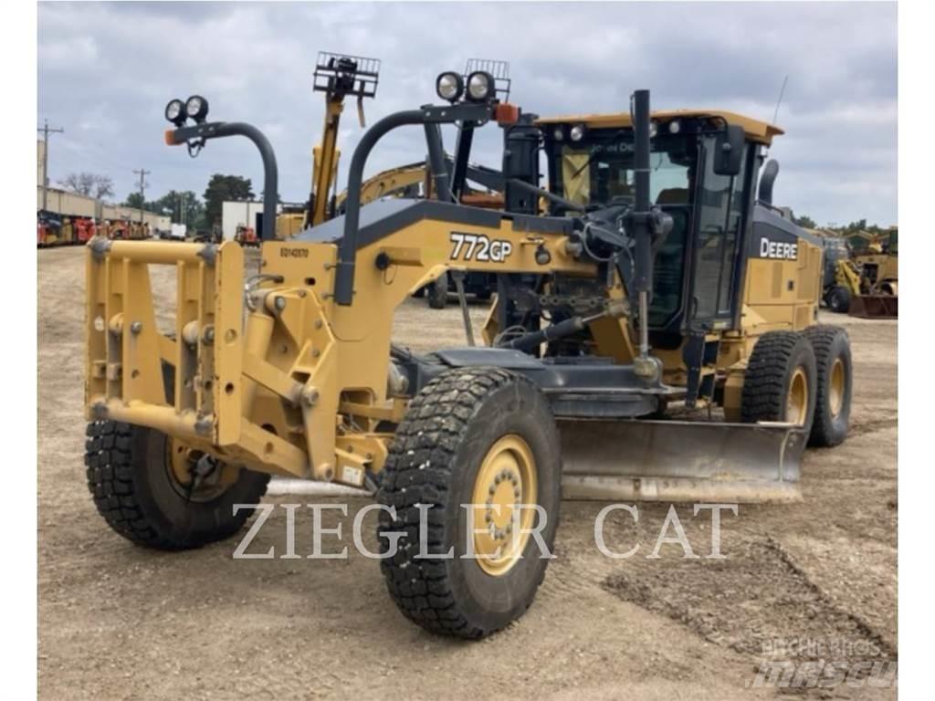 John Deere & CO. 772GP Graders