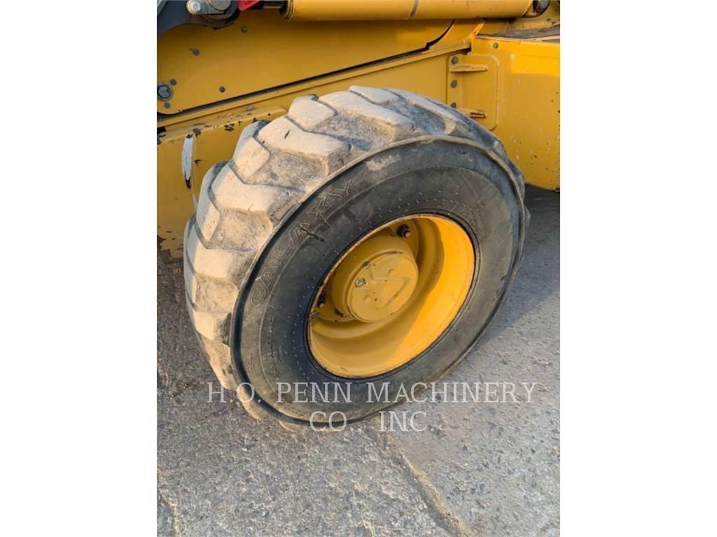 John Deere JD710D Backhoe loaders