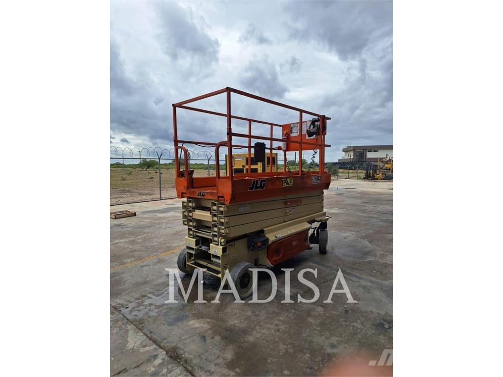 Jungheinrich 3246ES Scissor lifts