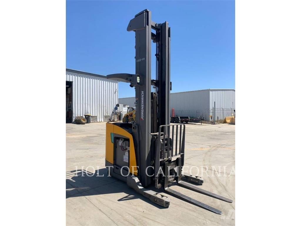 Jungheinrich ETR335DA Forklift trucks - others