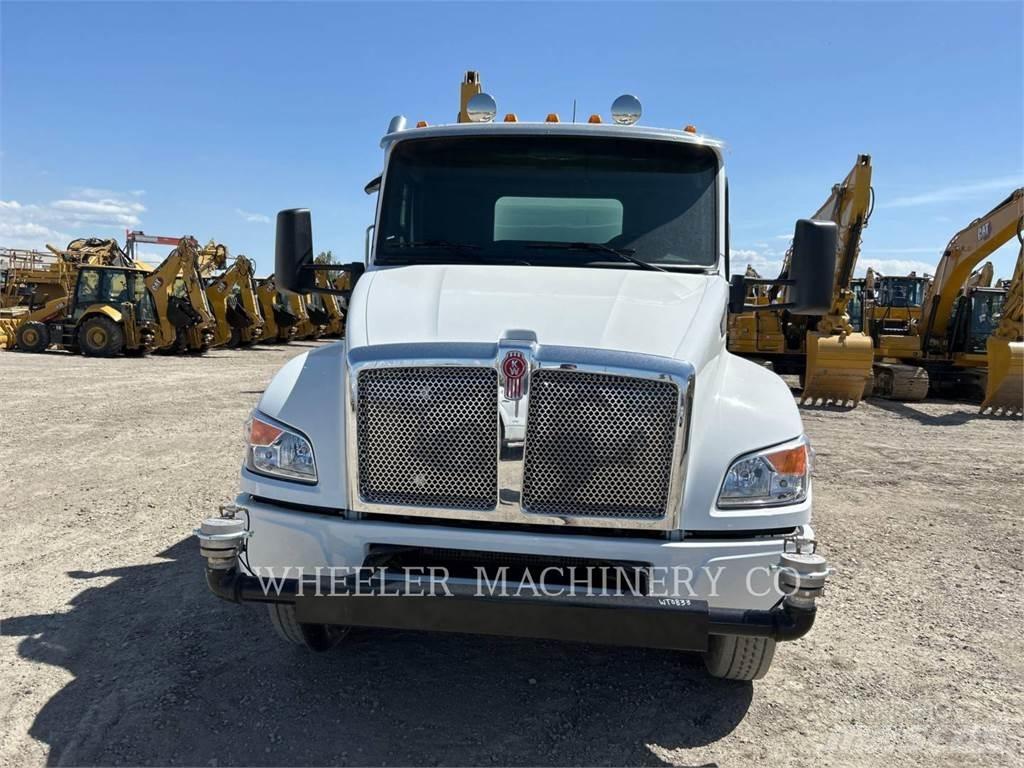 Kenworth WT4000 A Tanker trucks