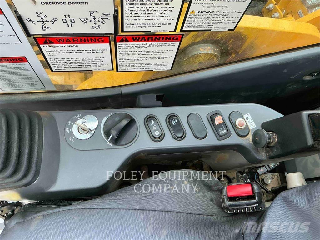 Komatsu PC210LCI-11 Crawler excavators
