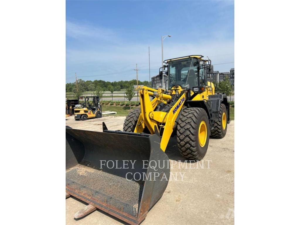 Komatsu WA200-8 Wheel loaders
