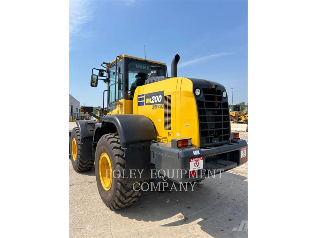 Komatsu WA200-8 Wheel loaders