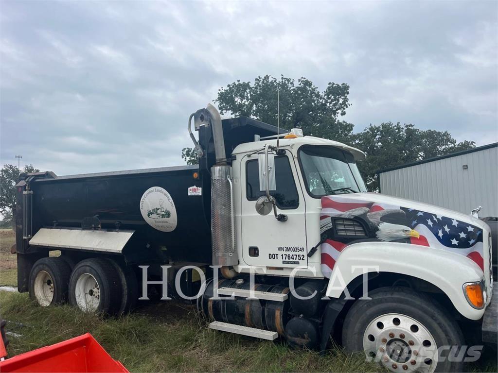 Mack GRANITE CV713 Other trucks