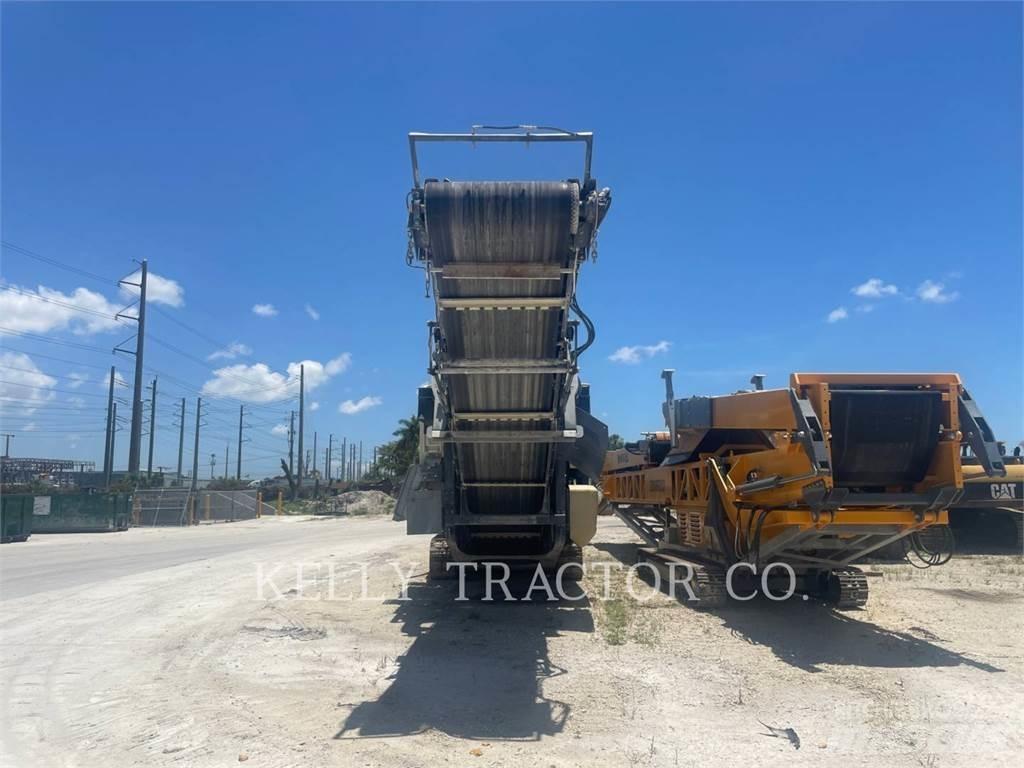Metso LT1213 Mobile crushers