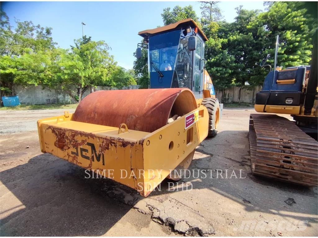 SEM MACHINERY SEM 522 Soil compactors