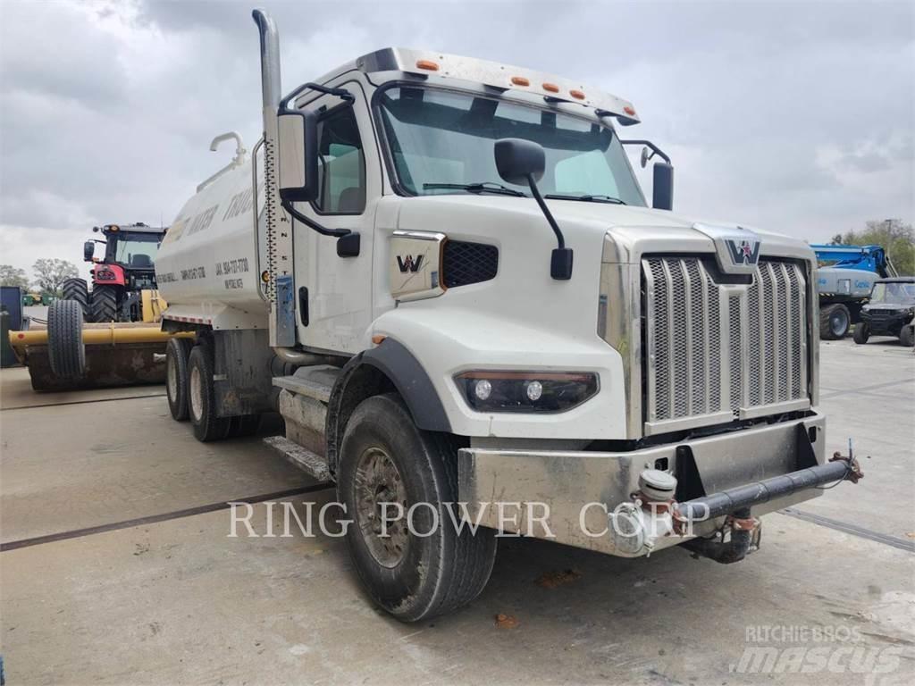 United WT5000 Tanker trucks
