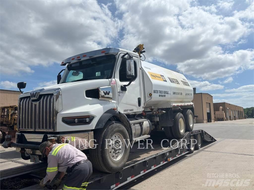 United WT5000 Tanker trucks