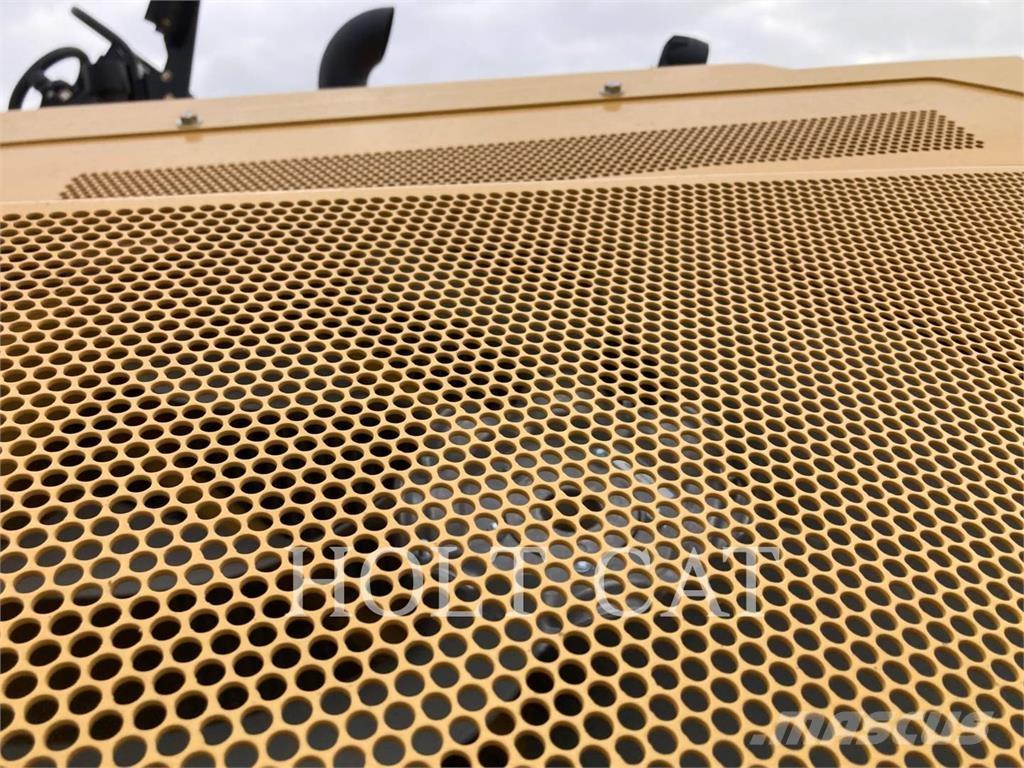 Weiler P385C Asphalt pavers