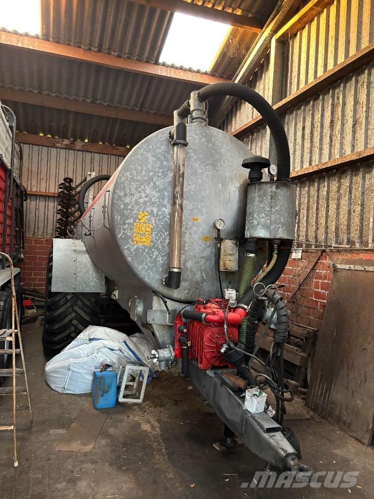 Ipsam Mesttank 10500 Slurry tankers