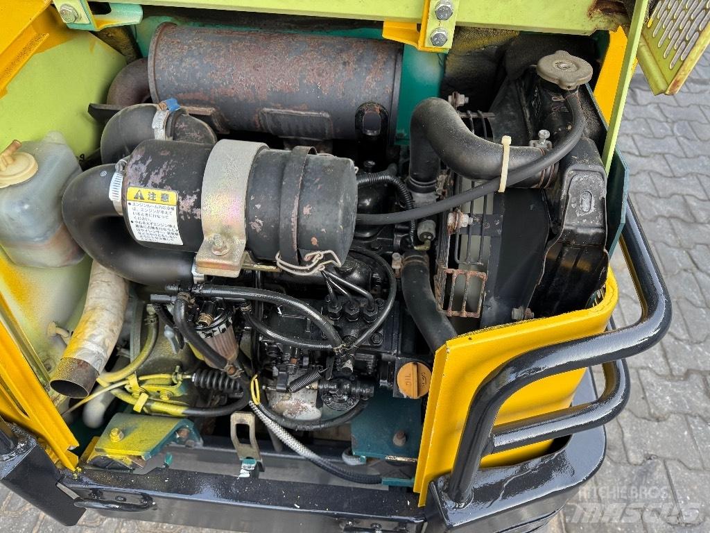 Yanmar B12 Mini excavators < 7t (Mini diggers)