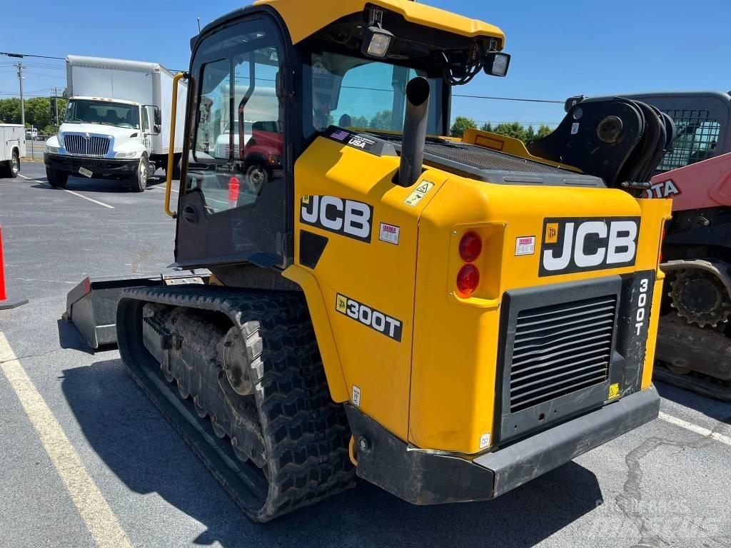 JCB 300 T Skid steer loaders