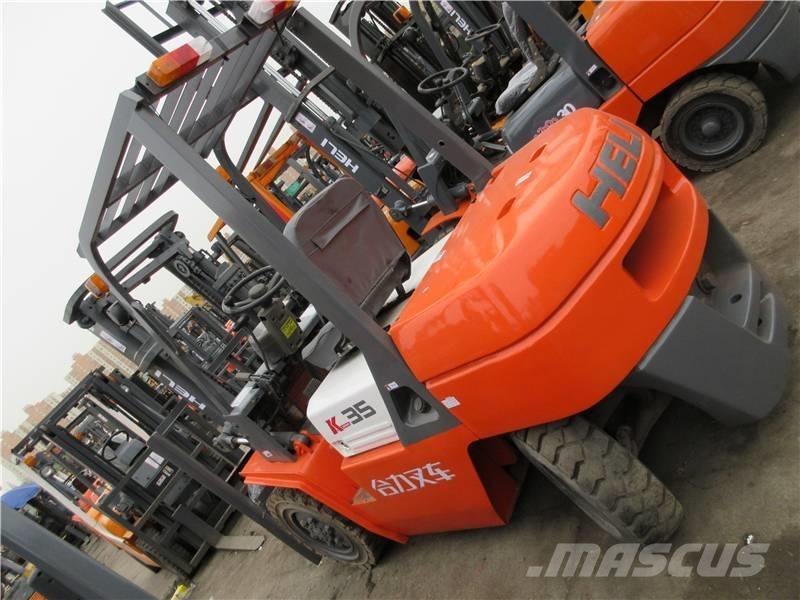 Heli FD30 Diesel trucks