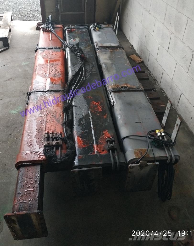 Palfinger BS 877 Loader cranes