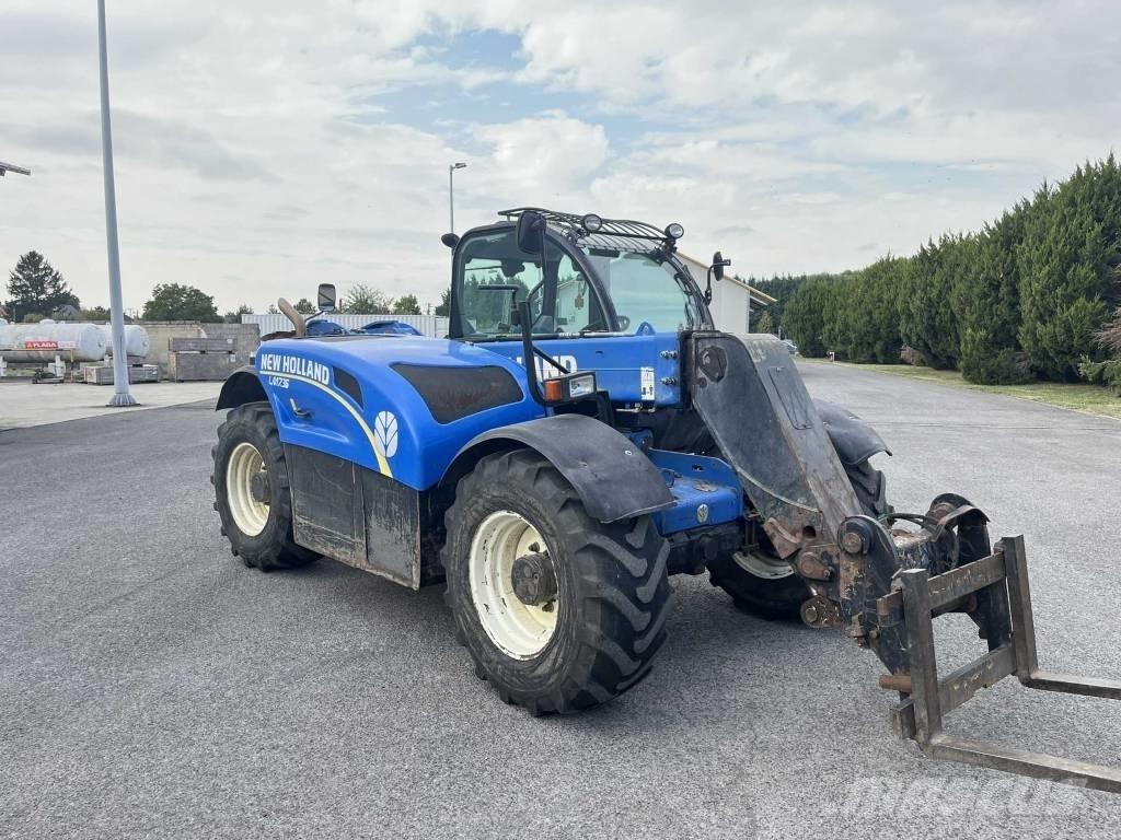 New Holland LM7.35 Telehandlers for agriculture