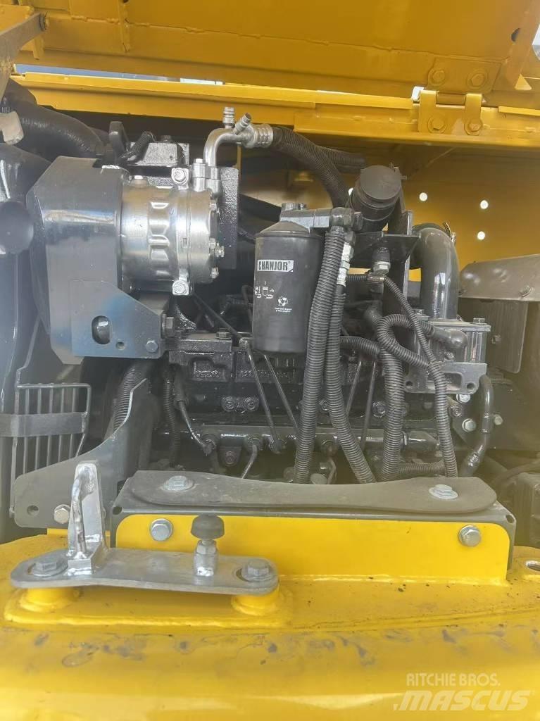 Komatsu PC 70 LC-8 Crawler excavators