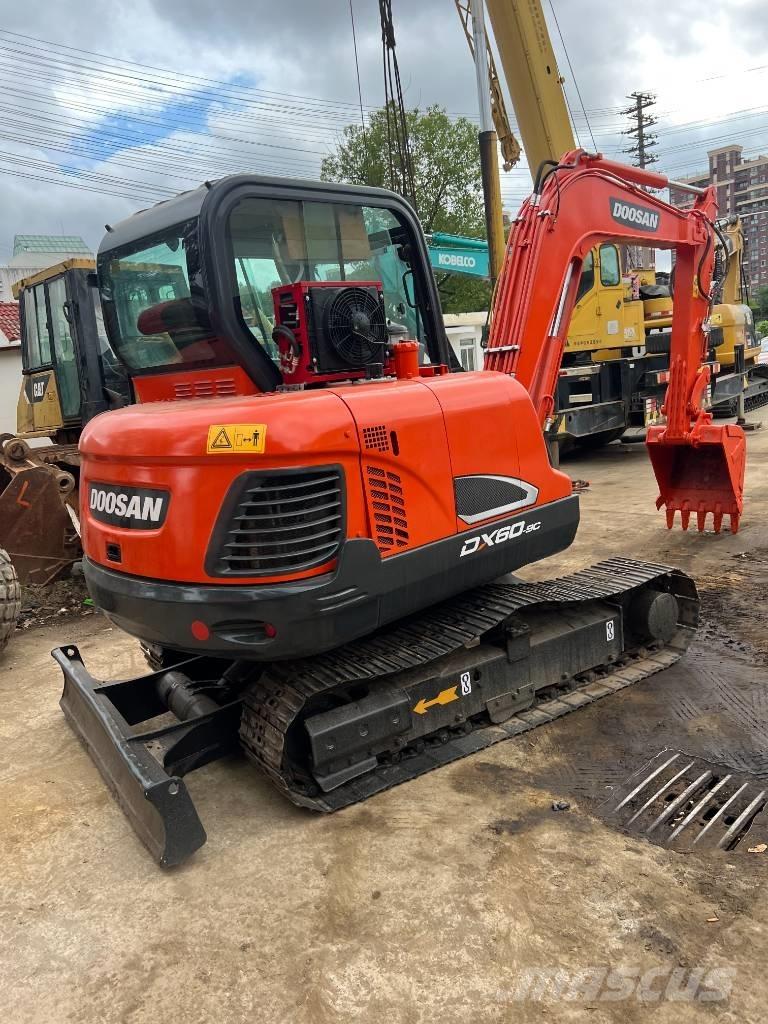 Doosan DX60 Crawler excavators