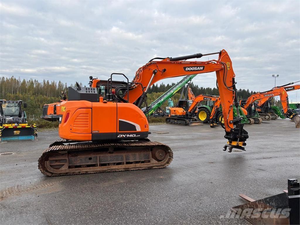 Doosan DX140LCR-5 Crawler excavators