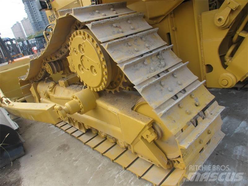 CAT D 6 R Graders