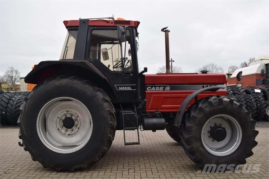Case IH 1455 XL A Tractors