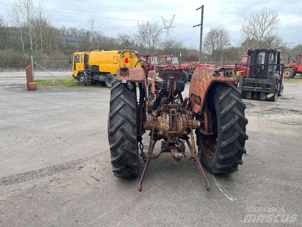 Massey Ferguson 178 Tractors