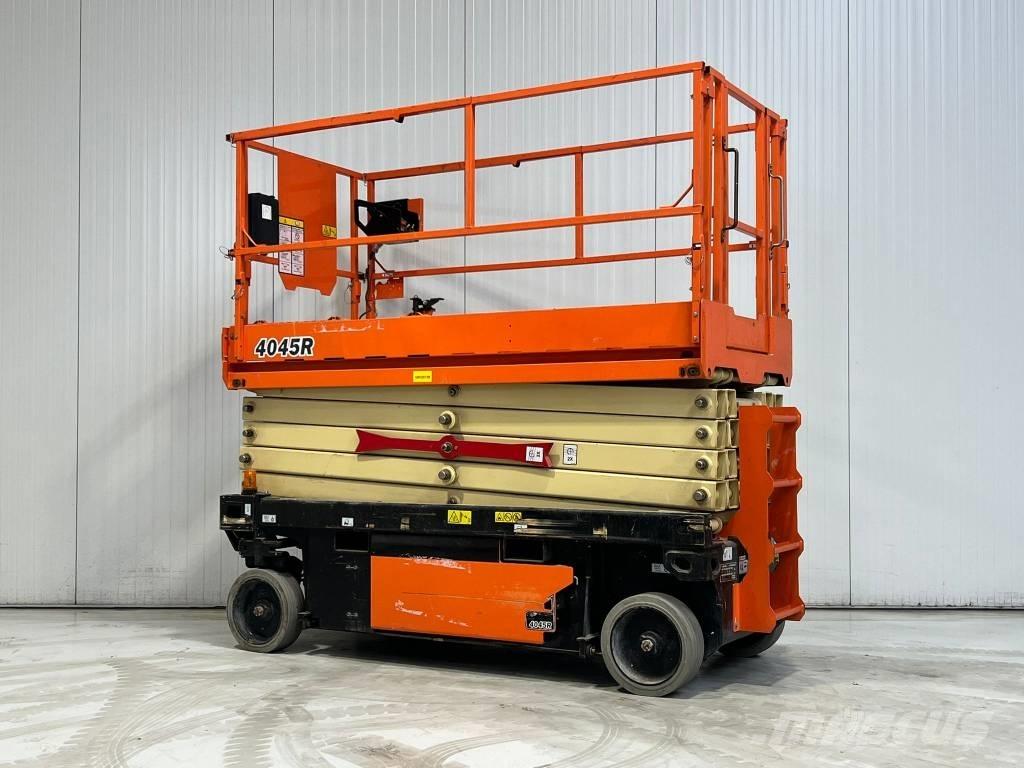 JLG 4045R Scissor lifts
