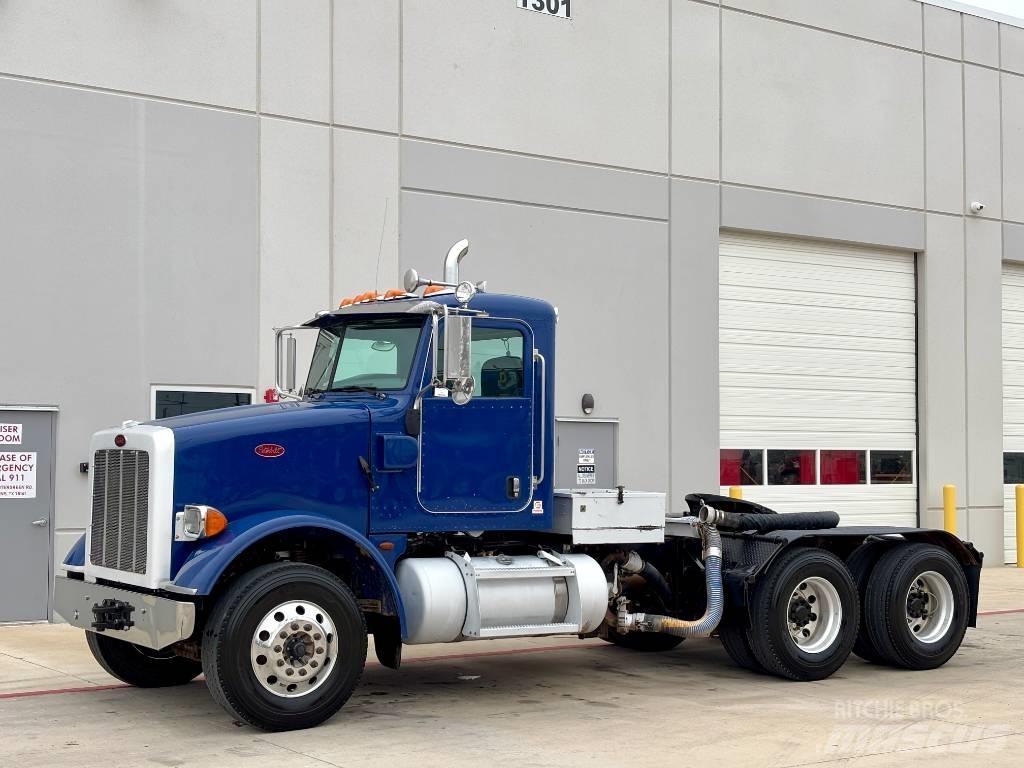 Peterbilt 365 Tractor Units