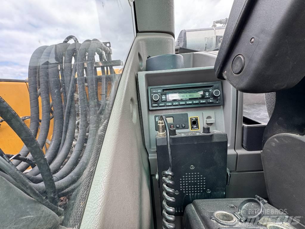 Volvo EW 160 C Wheeled excavators