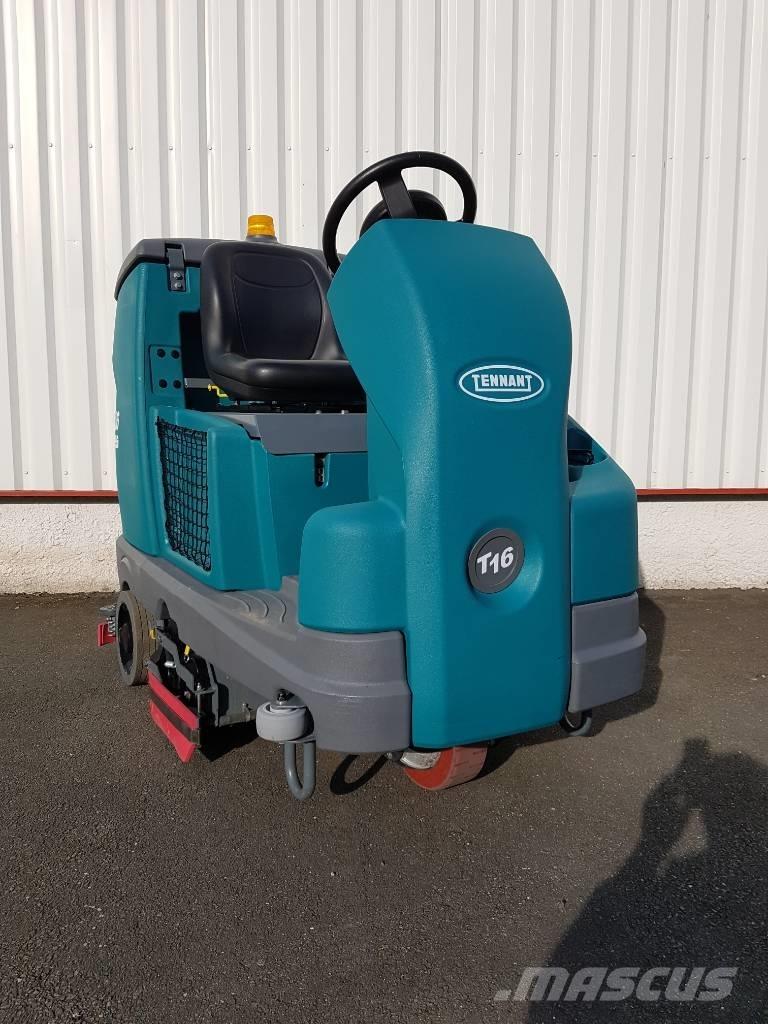 Tennant T16 Sweepers