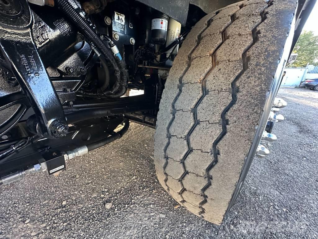 Kenworth T4 Combi / vacuum trucks