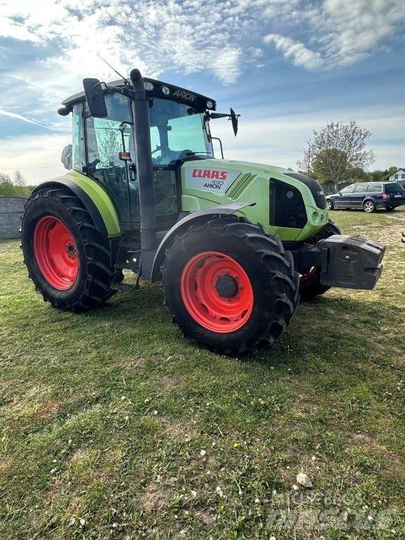 CLAAS Arion 430 Tractors