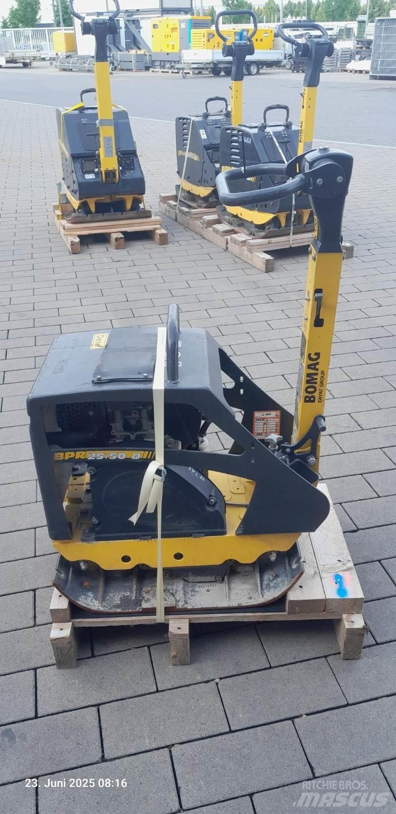 Bomag BPR 25/50 D Plate compactors