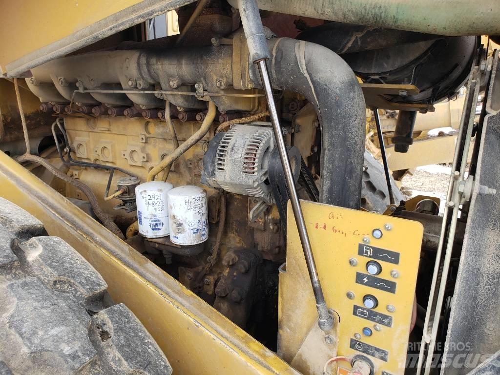 CAT CS-563E Single drum rollers