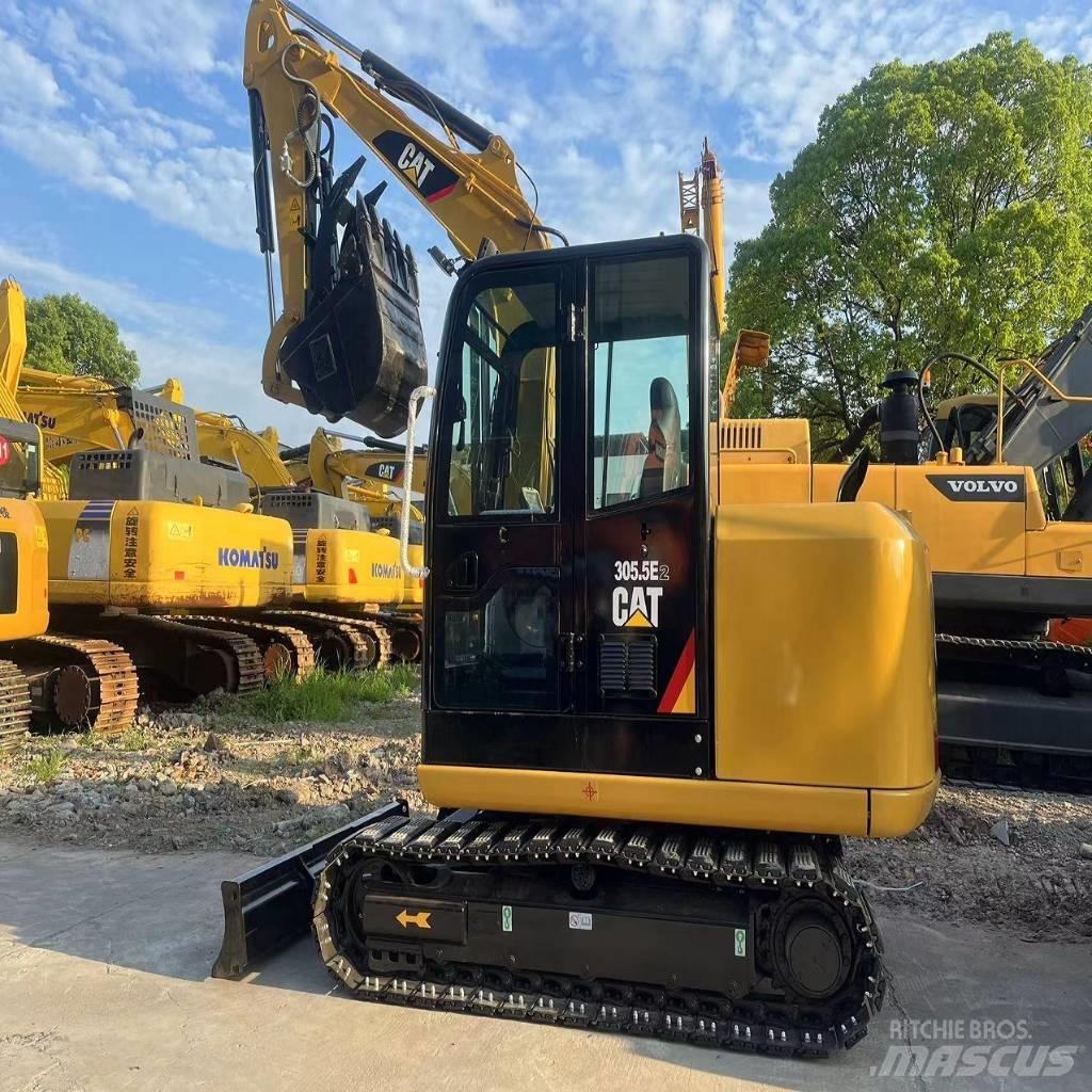 CAT 305.5E2 Crawler excavators