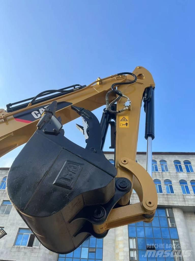 CAT 305.5E2 Crawler excavators