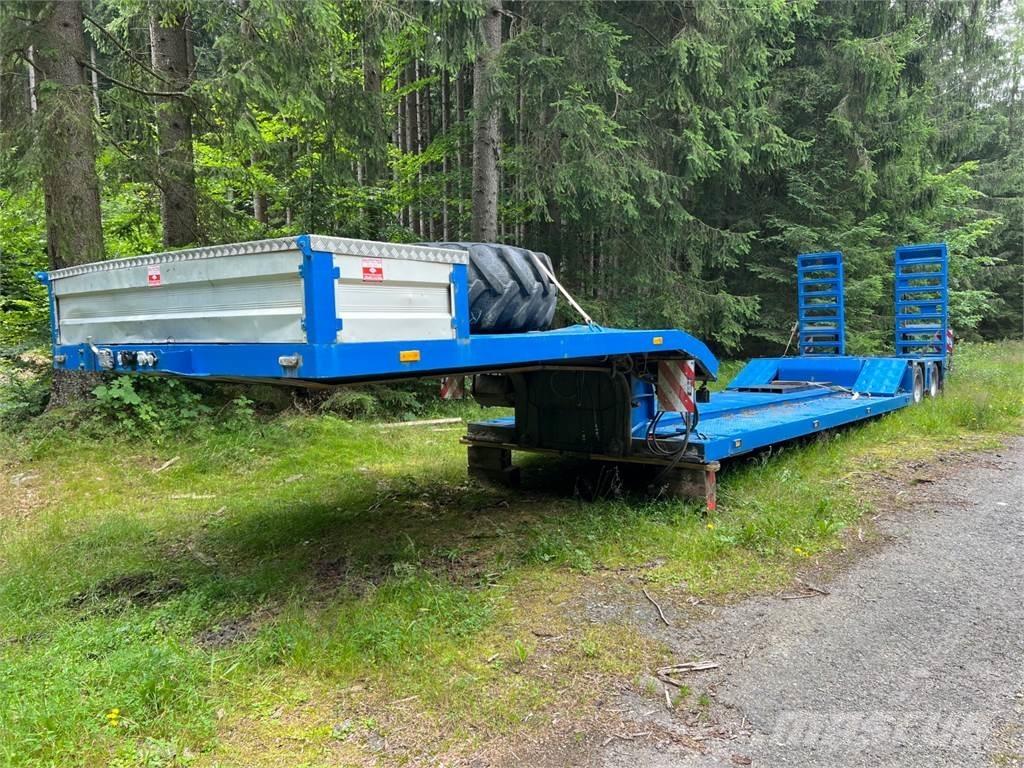 Camro CNR 2622 Flatbed/Dropside trailers