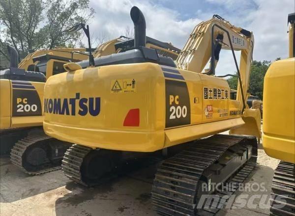 Komatsu PC 200 Midi excavators  7t - 12t